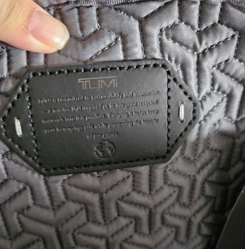 Tumi Alpha Bravo Keyboard Travel Case - Picture 5 of 6